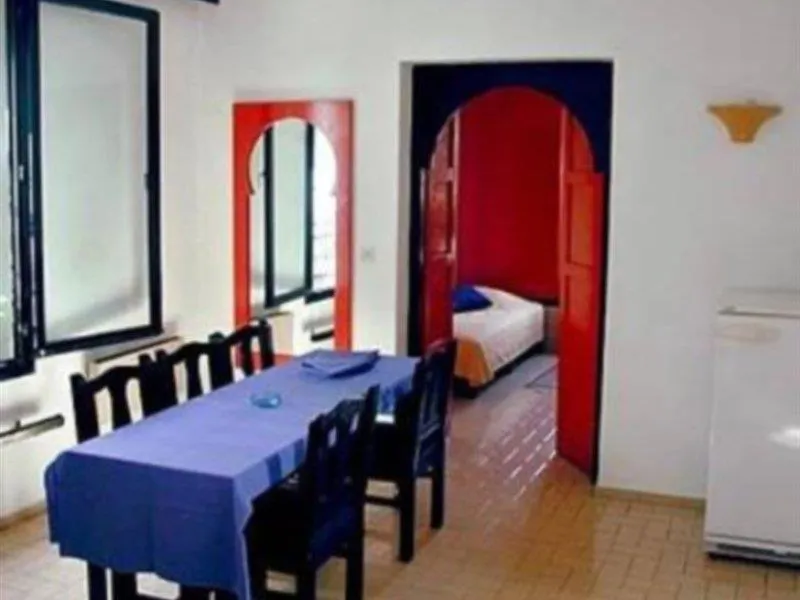 أغادير Residence Igoudar 2*,