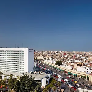 تحقق من التوفر
