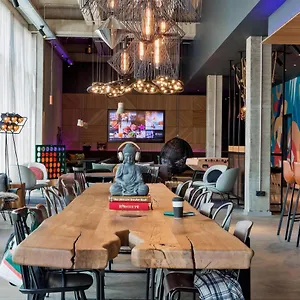 Moxy Sydhavnen 3* Kopenhaga